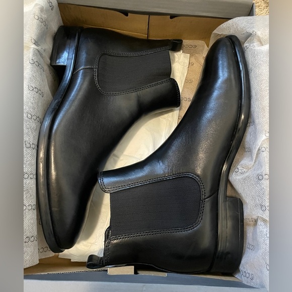 ECCO | Men’s CityTray Water-Resistant Leather Chelsea Boots | Men’s 9-9.5 - Picture 5 of 9